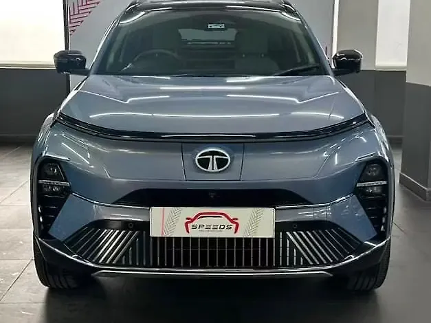 2025 Tata Curvv EV - Photo 3