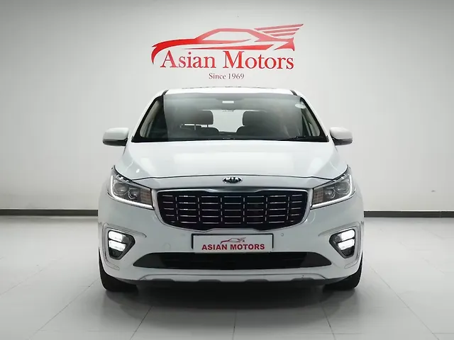 Used 2020 Kia Carnival in Hyderabad Used 2020 Kia Carnival in Hyderabad