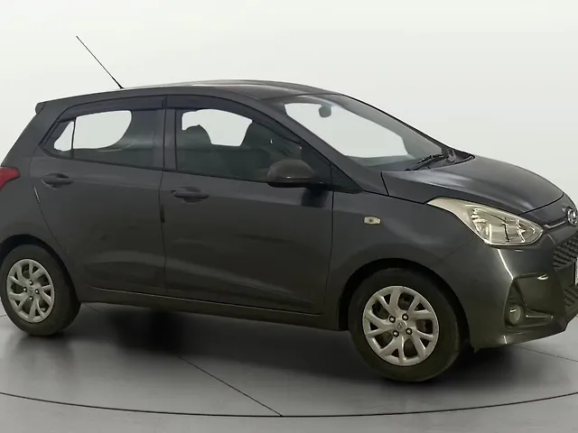 Used 2018 Hyundai Grand i10 in Mumbai