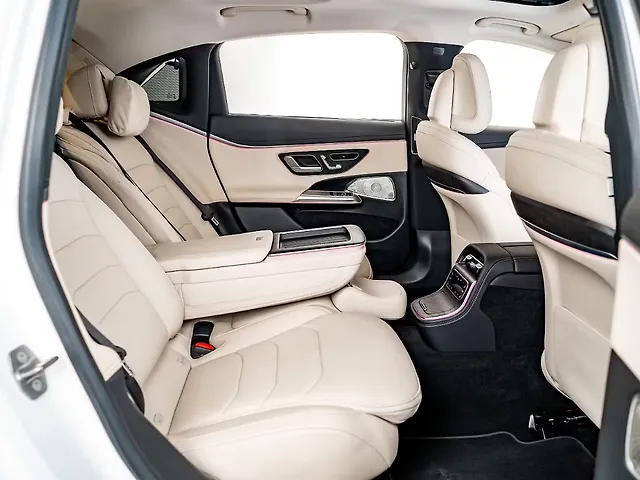Used Mercedes-Benz E-Class E200 LWB 2WD Mild Hybrid(Electric + Petrol) 2.0L Turbo Automatic in Delhi