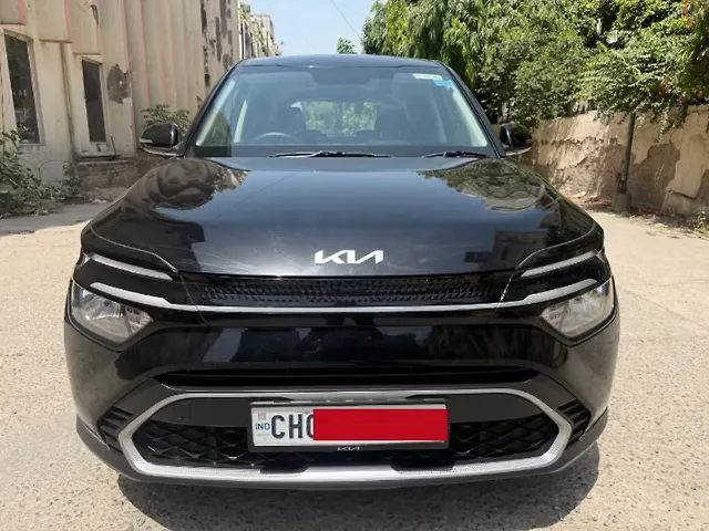 Used 2024 Kia Carens in Delhi Used 2024 Kia Carens in Delhi