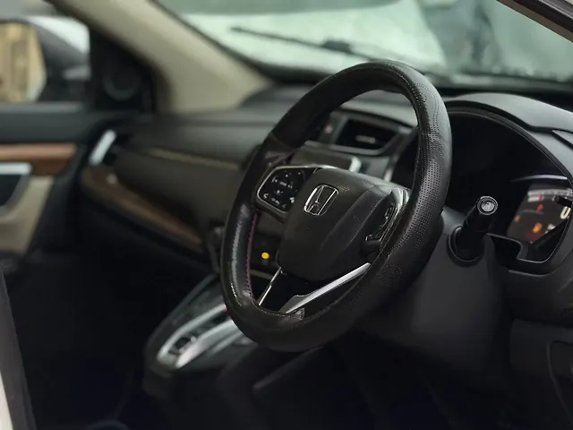 Used Honda CR-V 2WD Diesel AT in Raipur Used Honda CR-V 2WD Diesel AT in Raipur