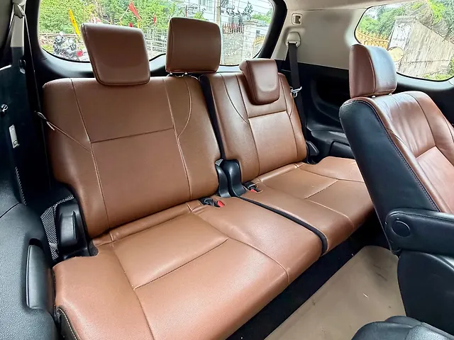 Used Toyota Innova Crysta [2016-2020] 2.8 ZX AT 7 STR [2016-2020] in Hyderabad