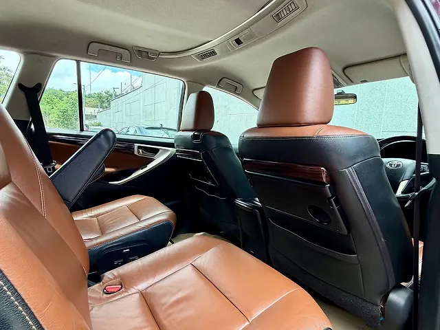 Used Toyota Innova Crysta [2016-2020] 2.8 ZX AT 7 STR [2016-2020] in Hyderabad