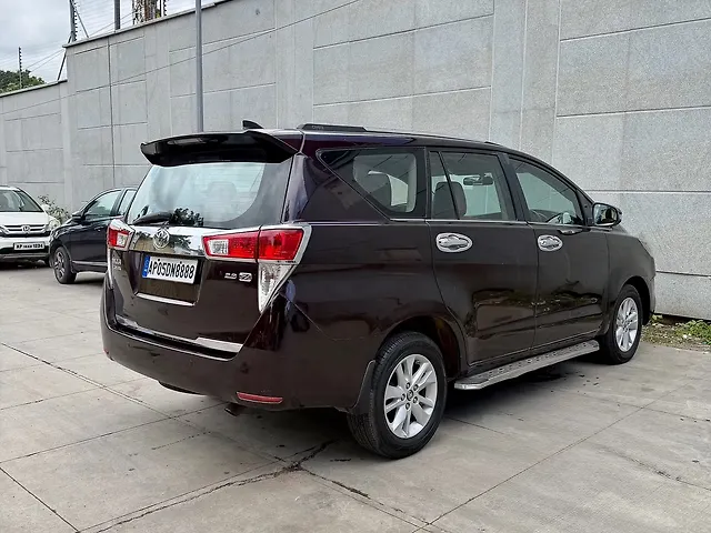 Used Toyota Innova Crysta [2016-2020] 2.8 ZX AT 7 STR [2016-2020] in Hyderabad