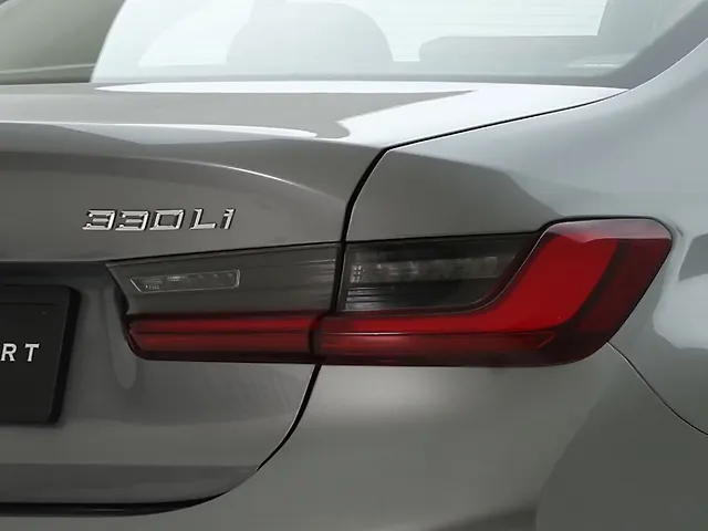 Used BMW 3 Series LWB 330Li M Sport in Delhi Used BMW 3 Series LWB 330Li M Sport in Delhi