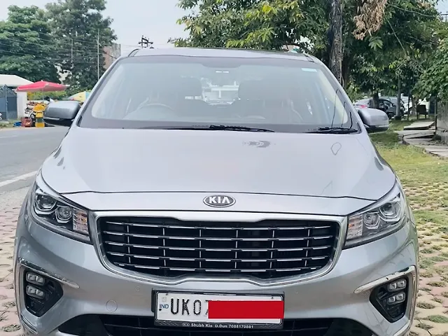 Used 2020 Kia Carnival in Dehradun Used 2020 Kia Carnival in Dehradun