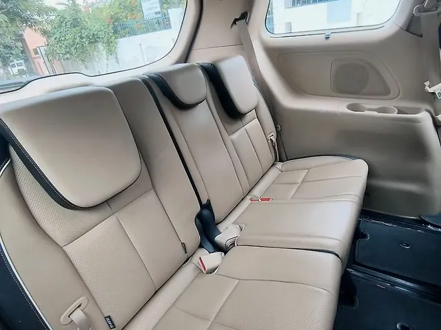 Used Kia Carnival [2020-2023] Limousine Plus 7 STR in Dehradun