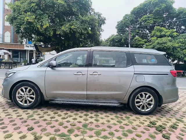 Used Kia Carnival [2020-2023] Limousine Plus 7 STR in Dehradun