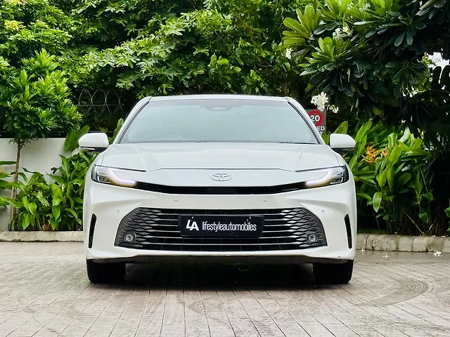 Used 2025 Toyota Camry in Kolkata