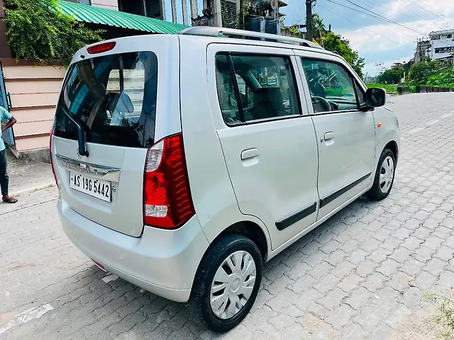 Used Maruti Suzuki Wagon R 1.0 [2014-2019] VXI in Guwahati
