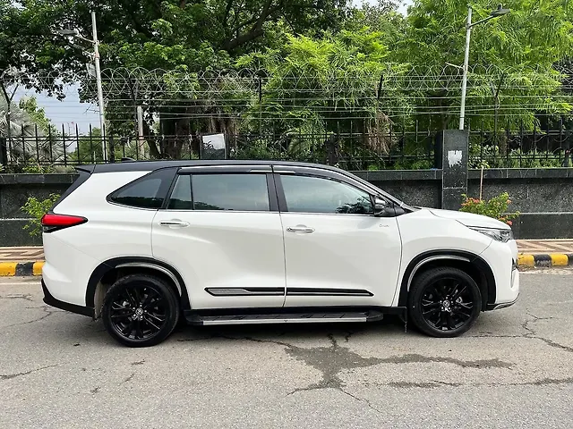 Used Toyota Innova Hycross ZX (O) Hybrid (Electric + Petrol) Automatic (e-CVT) 7 STR Limited Edition in Delhi Used Toyota Innova Hycross ZX (O) Hybrid (Electric + Petrol) Automatic (e-CVT) 7 STR Limited Edition in Delhi
