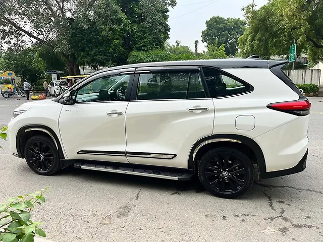 Used Toyota Innova Hycross ZX (O) Hybrid (Electric + Petrol) Automatic (e-CVT) 7 STR Limited Edition in Delhi Used Toyota Innova Hycross ZX (O) Hybrid (Electric + Petrol) Automatic (e-CVT) 7 STR Limited Edition in Delhi