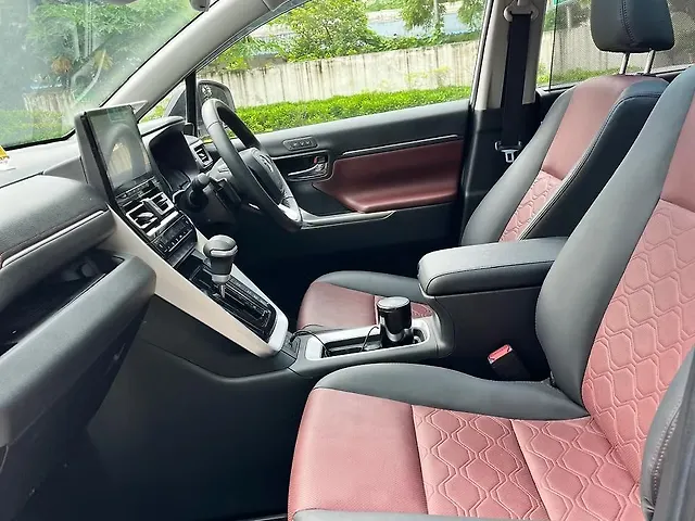 Used Toyota Innova Hycross ZX (O) Hybrid (Electric + Petrol) Automatic (e-CVT) 7 STR Limited Edition in Delhi Used Toyota Innova Hycross ZX (O) Hybrid (Electric + Petrol) Automatic (e-CVT) 7 STR Limited Edition in Delhi