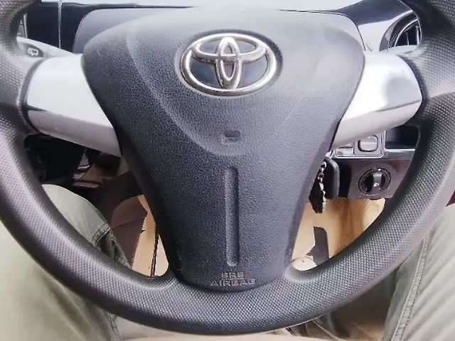 Used Toyota Etios Liva VD Dual Tone in Krishna Used Toyota Etios Liva VD Dual Tone in Krishna