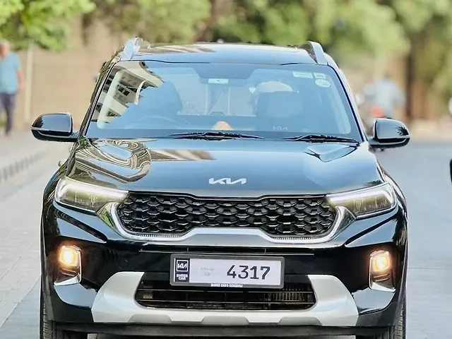 Used 2022 Kia Sonet in Nashik
