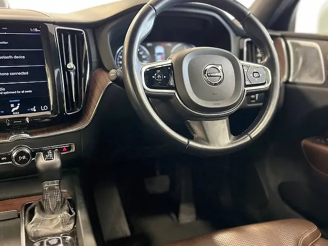 Used Volvo XC60 [2017-2021] D5 Inscription in Hyderabad