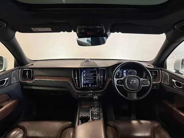 Used Volvo XC60 [2017-2021] D5 Inscription in Hyderabad