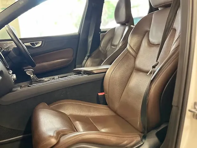 Used Volvo XC60 [2017-2021] D5 Inscription in Hyderabad