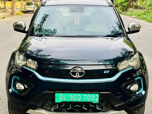 Used 2022 Tata Nexon EV in Delhi