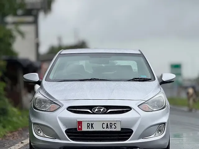 Used 2014 Hyundai Verna in Valsad
