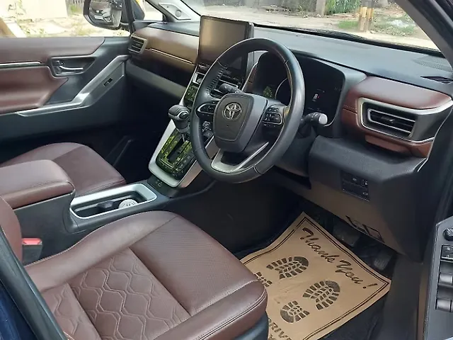 Used Toyota Innova Hycross ZX Hybrid (Electric + Petrol) Automatic (e-CVT) 7 STR in Delhi Used Toyota Innova Hycross ZX Hybrid (Electric + Petrol) Automatic (e-CVT) 7 STR in Delhi