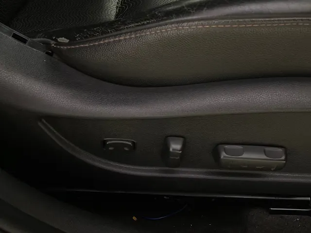 Used Hyundai Elantra [2016-2019] 2.0 SX AT in Mumbai