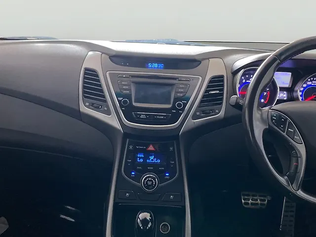 Used Hyundai Elantra [2016-2019] 2.0 SX AT in Mumbai