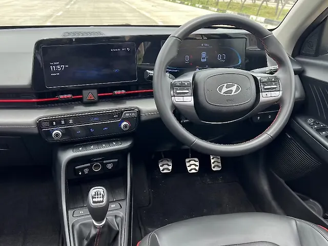 Used Hyundai Verna [2023-2026] SX (O) Turbo Petrol 1.5L Turbo Manual in Surat