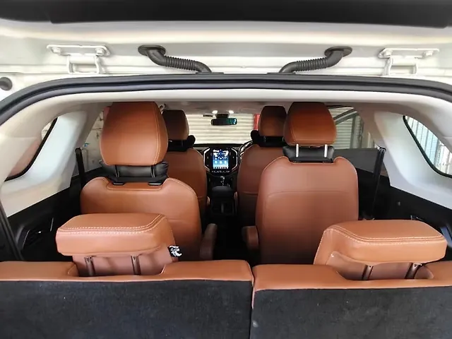 Used MG Hector Plus [2020-2023] Sharp 1.5 Petrol Turbo Hybrid MT 6-STR in Nagpur