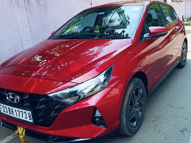 Used Hyundai i20 Sportz 1.2 IVT Dual Tone in Bhubaneswar