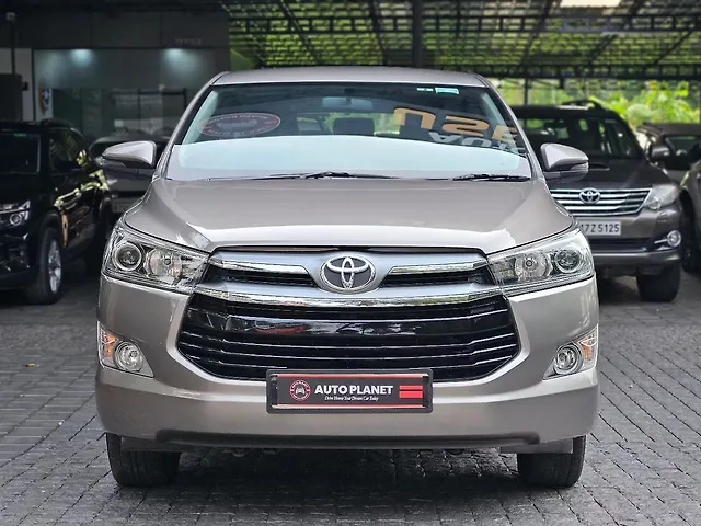 Used 2017 Toyota Innova Crysta in Kochi Used 2017 Toyota Innova Crysta in Kochi