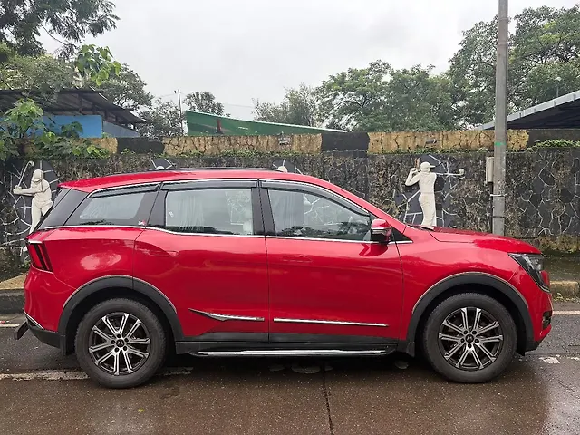 Used Mahindra Old Generation XUV700 AX 7 Petrol AT 7 STR [2023-2024] in Mumbai