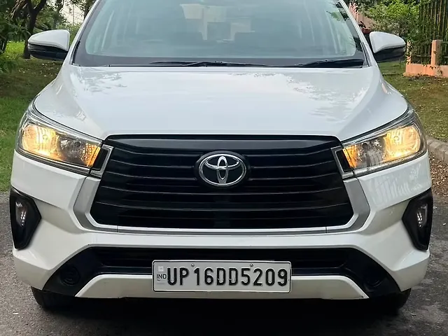 Used 2022 Toyota Innova Crysta in Delhi