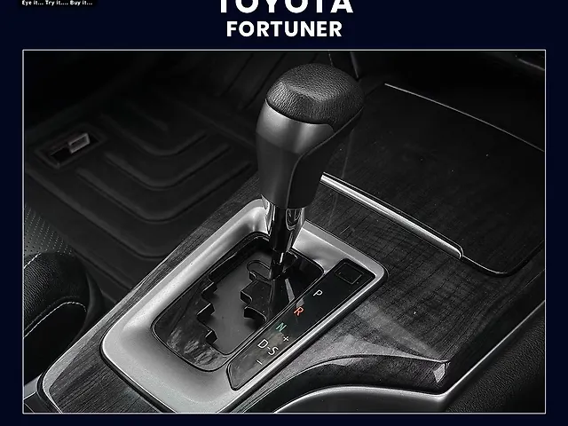 Used Toyota Fortuner 4x2 2WD Petrol 2.7L Automatic in Delhi Used Toyota Fortuner 4x2 2WD Petrol 2.7L Automatic in Delhi