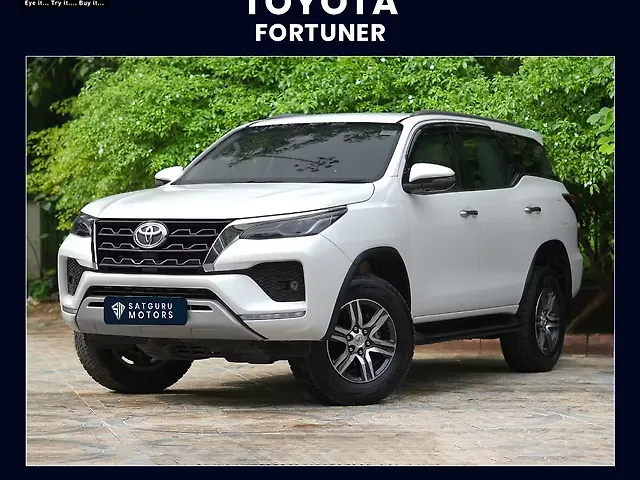 Used Toyota Fortuner 4x2 2WD Petrol 2.7L Automatic in Delhi Used Toyota Fortuner 4x2 2WD Petrol 2.7L Automatic in Delhi