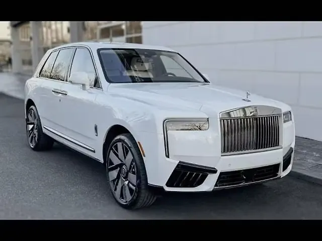 Used Rolls-Royce Cullinan SUV in Delhi