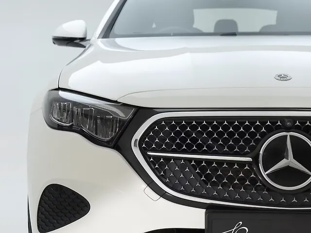 Used Mercedes-Benz E-Class E200 LWB 2WD Mild Hybrid(Electric + Petrol) 2.0L Turbo Automatic in Meerut