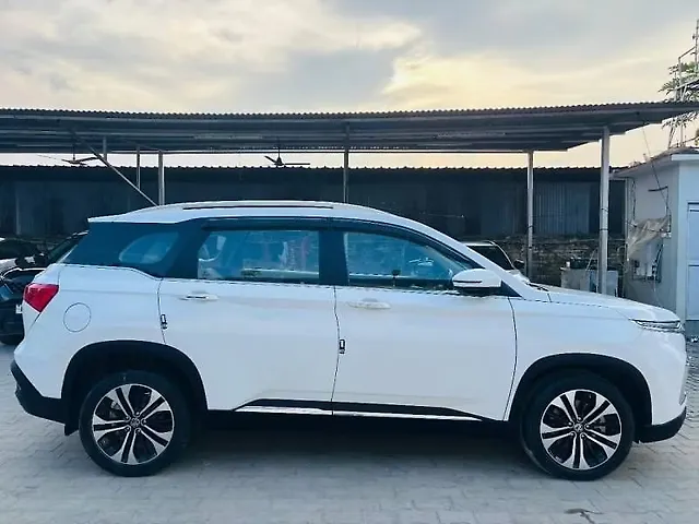 Used MG Hector [2021-2023] Sharp 1.5 Petrol CVT in Guwahati