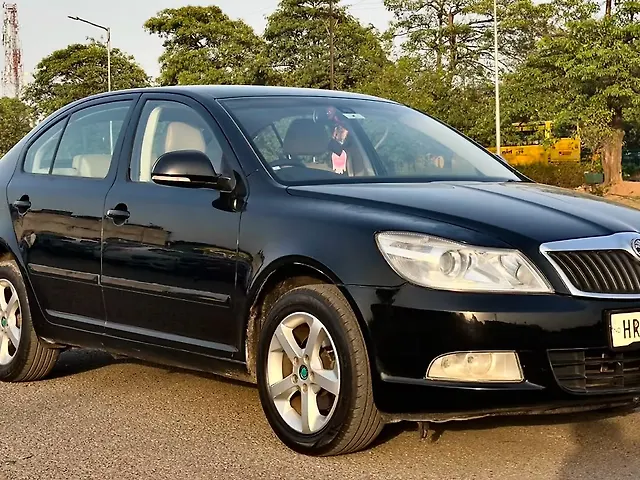 Used 2010 Skoda Laura in Chandigarh Used 2010 Skoda Laura in Chandigarh
