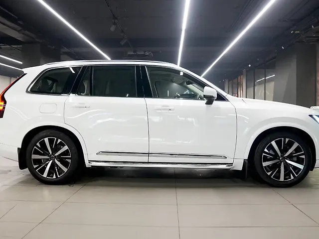 Used Volvo XC90 B5 Ultra in Delhi Used Volvo XC90 B5 Ultra in Delhi