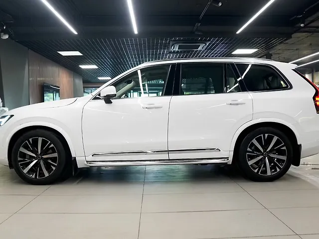 Used Volvo XC90 B5 Ultra in Delhi Used Volvo XC90 B5 Ultra in Delhi