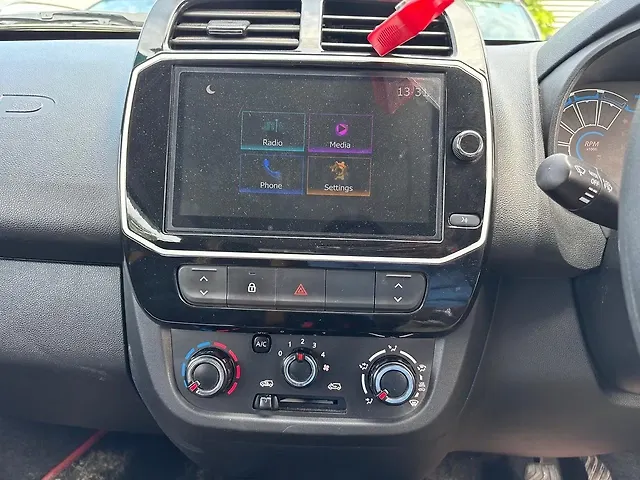 Used Renault Kwid [2019-2022] CLIMBER 1.0 AMT Opt [2020-2021] in Guwahati