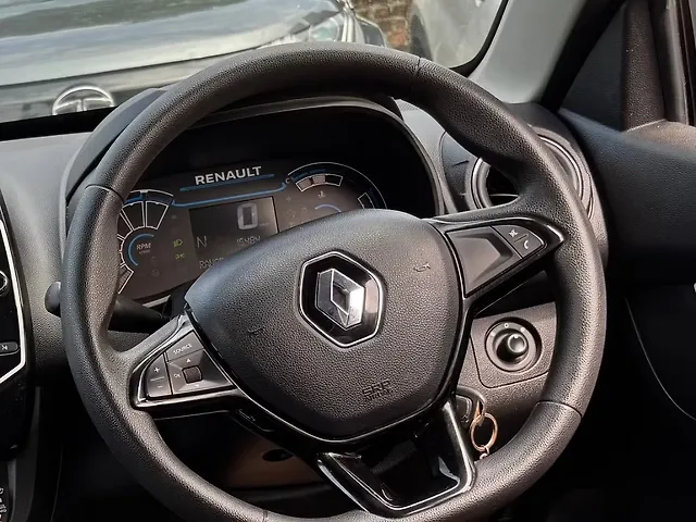 Used Renault Kwid [2019-2022] CLIMBER 1.0 AMT Opt [2020-2021] in Guwahati