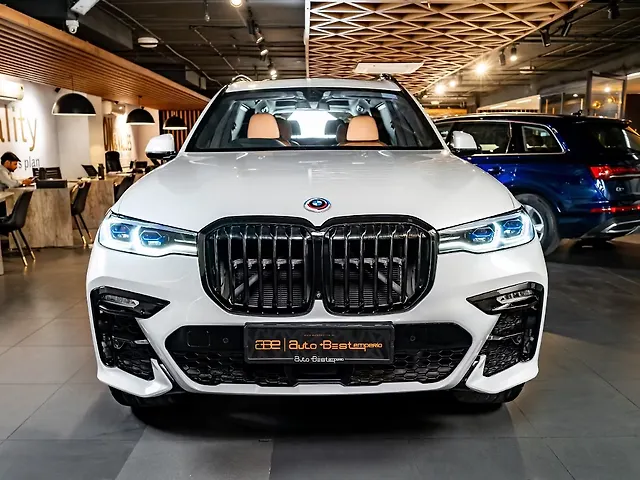 Used 2022 BMW X7 in Delhi