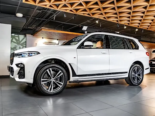 Used BMW X7 [2019-2023] xDrive40i M Sport (Petrol) in Delhi