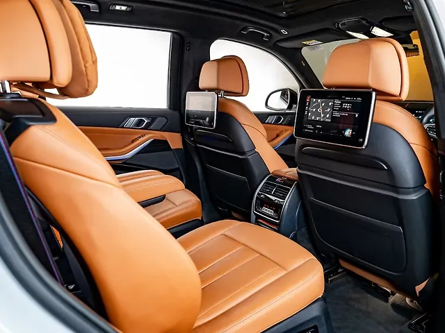 Used BMW X7 [2019-2023] xDrive40i M Sport (Petrol) in Delhi