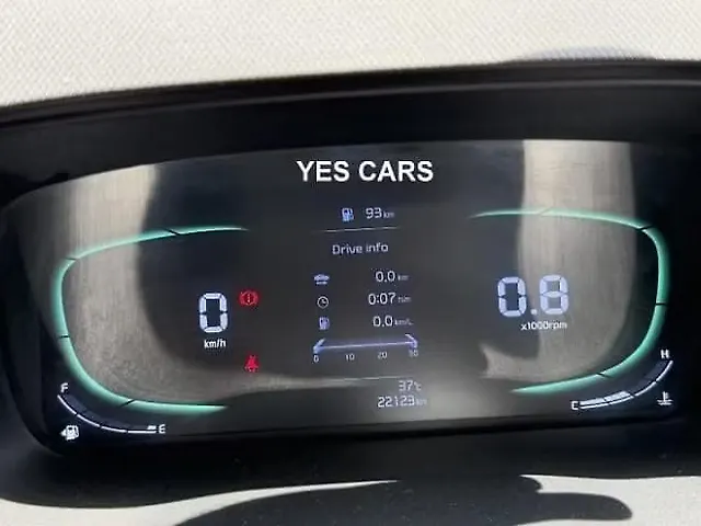 Used Kia Carens [2022-2023] Prestige Plus 1.4 Petrol MT 7 STR in Chennai