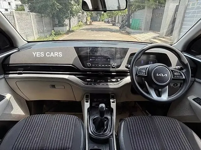 Used Kia Carens [2022-2023] Prestige Plus 1.4 Petrol MT 7 STR in Chennai