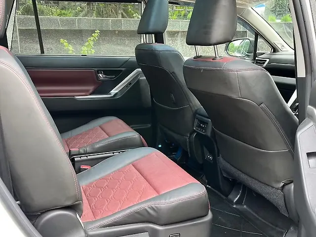 Used Toyota Innova Hycross ZX (O) Hybrid (Electric + Petrol) Automatic (e-CVT) 7 STR Limited Edition in Delhi Used Toyota Innova Hycross ZX (O) Hybrid (Electric + Petrol) Automatic (e-CVT) 7 STR Limited Edition in Delhi